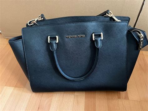 gebrauchte michael kors tasche schwarz|Michael Kors tasche angebot.